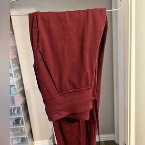 lululemon joggers